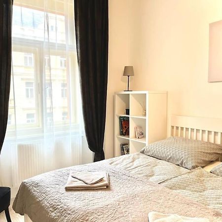 Leger Residence Apartment Prague Extérieur photo